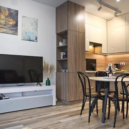 Goclaw P&o Serviced Appartement